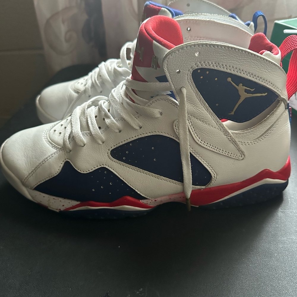 Men’s 11.5 Jordan’s